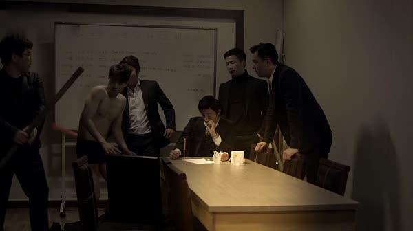 我的青春，我的性(勾引女老板—伦理情色)